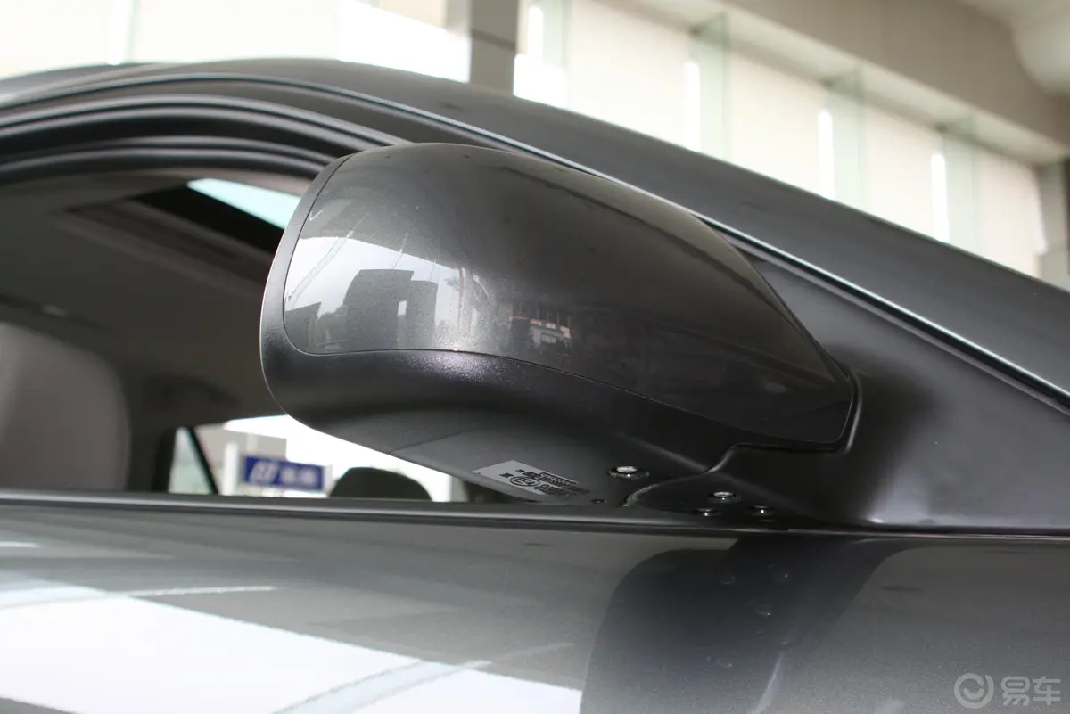 马自达6旅行 2.3L 自动豪华型后视镜折叠