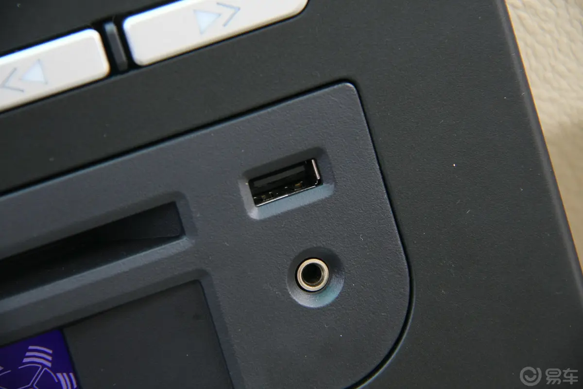 猎豹CS7CFA6420A 四驱豪华型USB接口