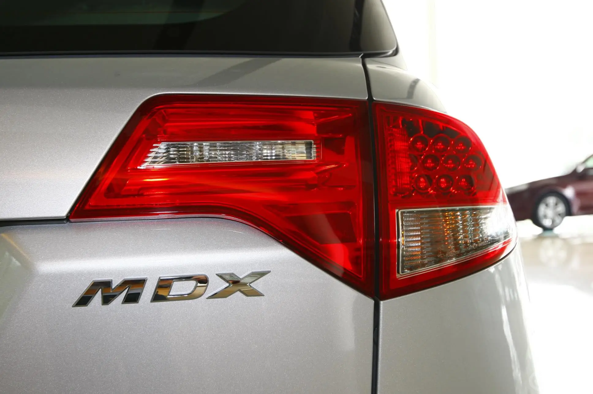 讴歌MDX3.7外观