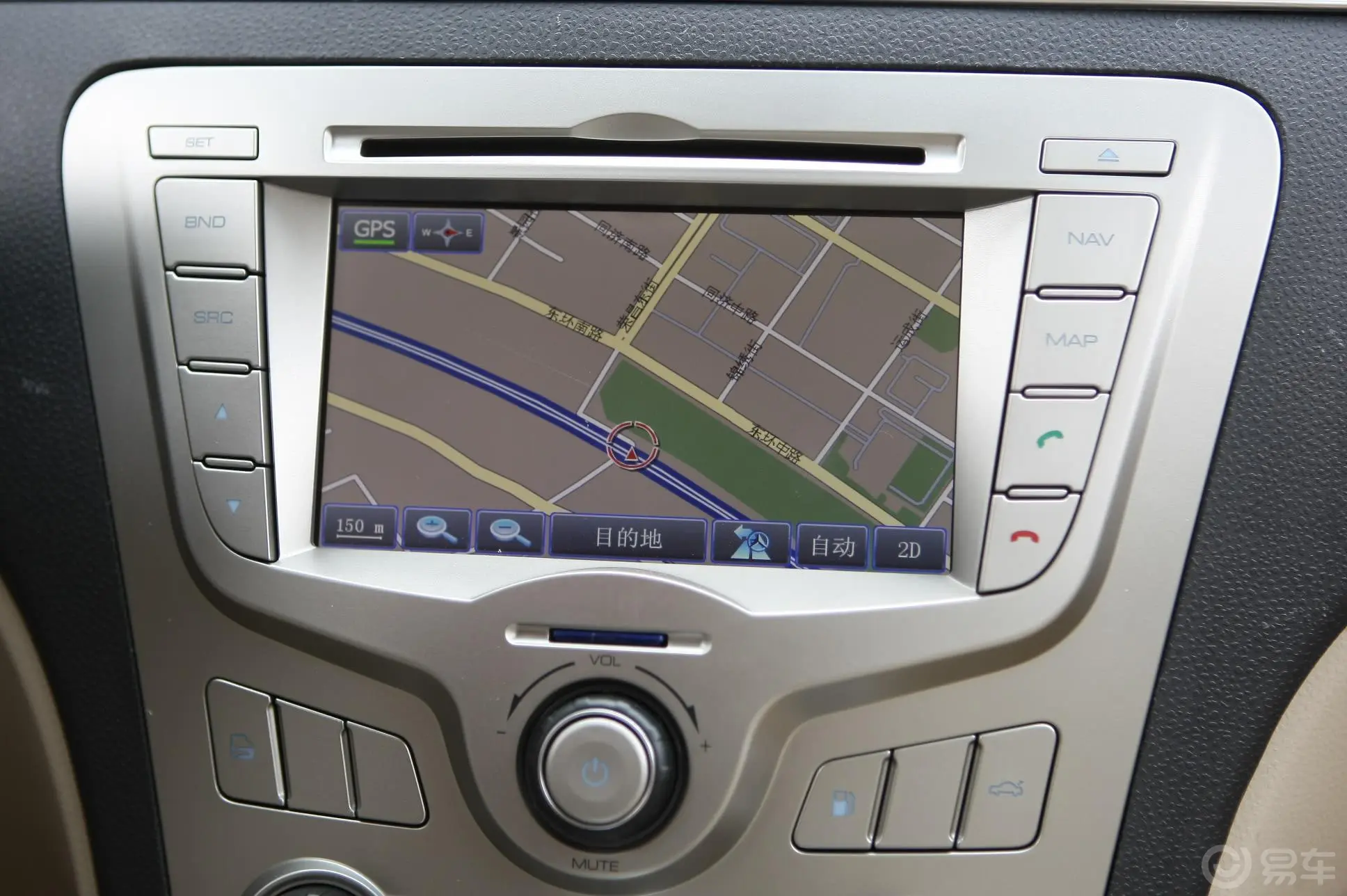 尊驰2.0 MT 舒适型DVD 车辆控制界面4