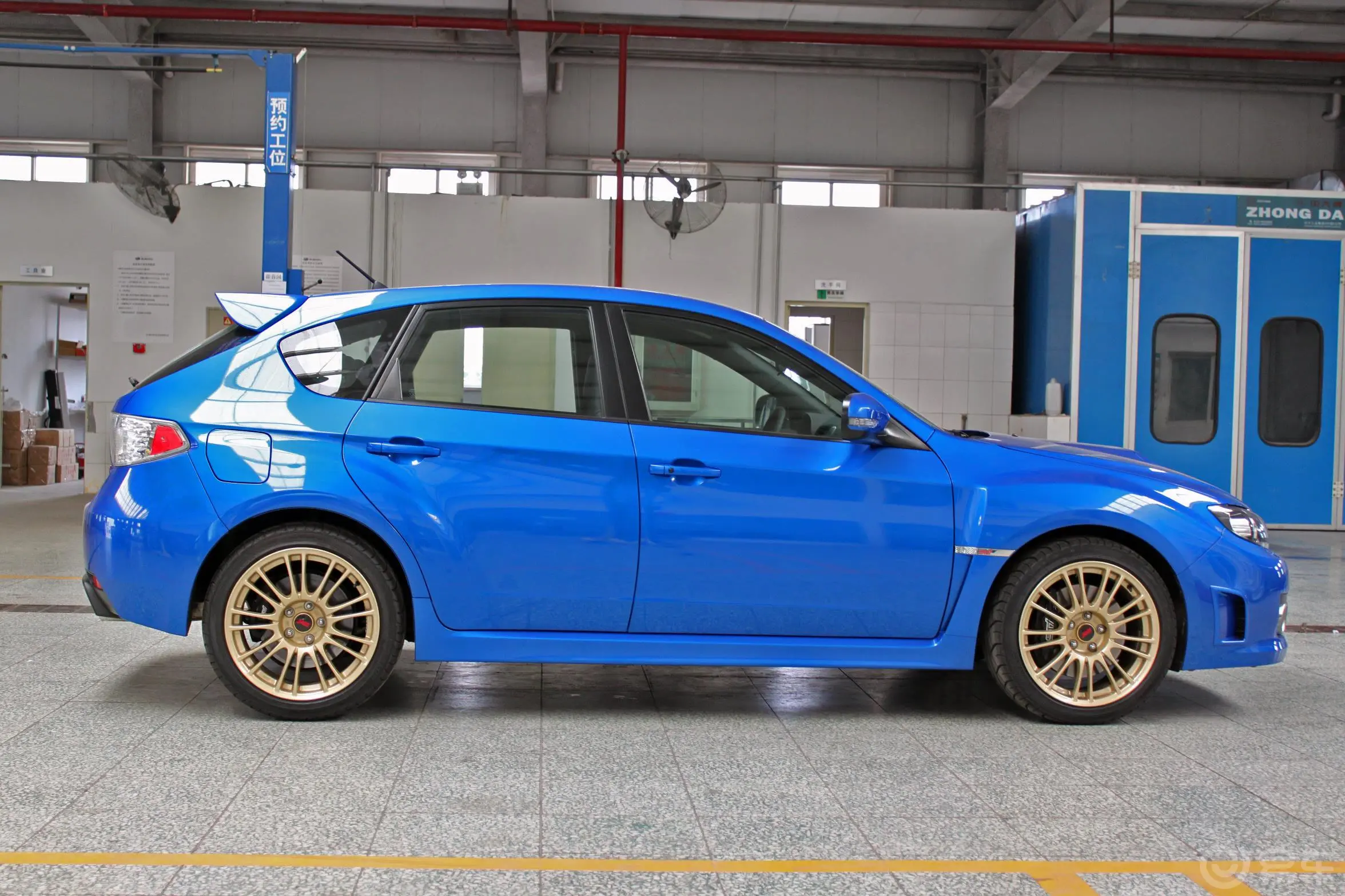 斯巴鲁WRXImpreza WRX STI加强版外观