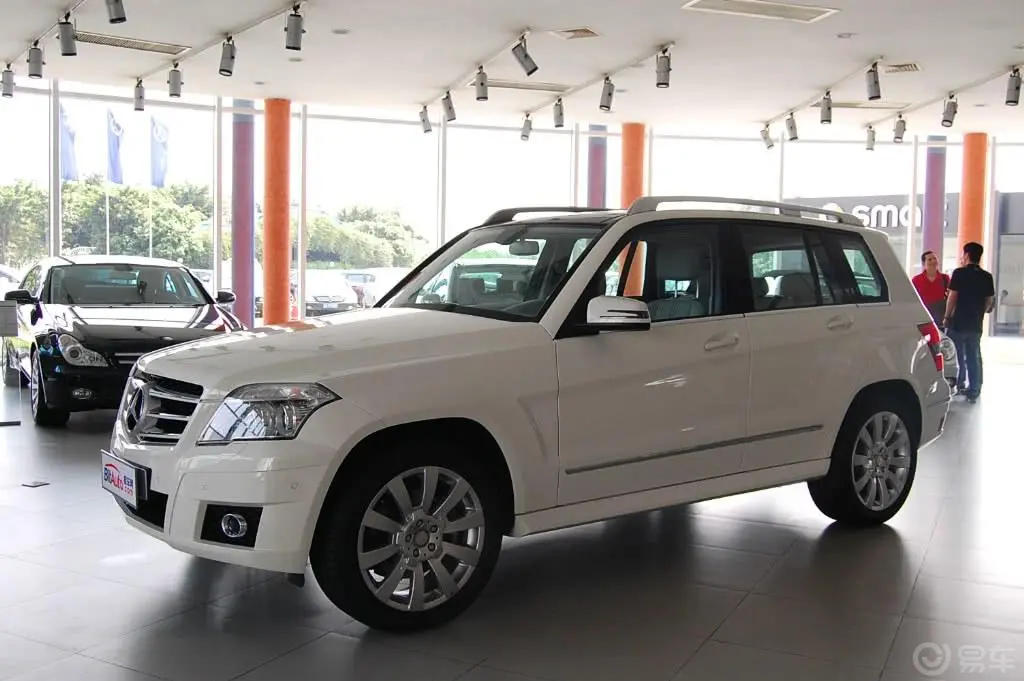 奔驰GLK级(进口)GLK 300 4MATIC 豪华型外观