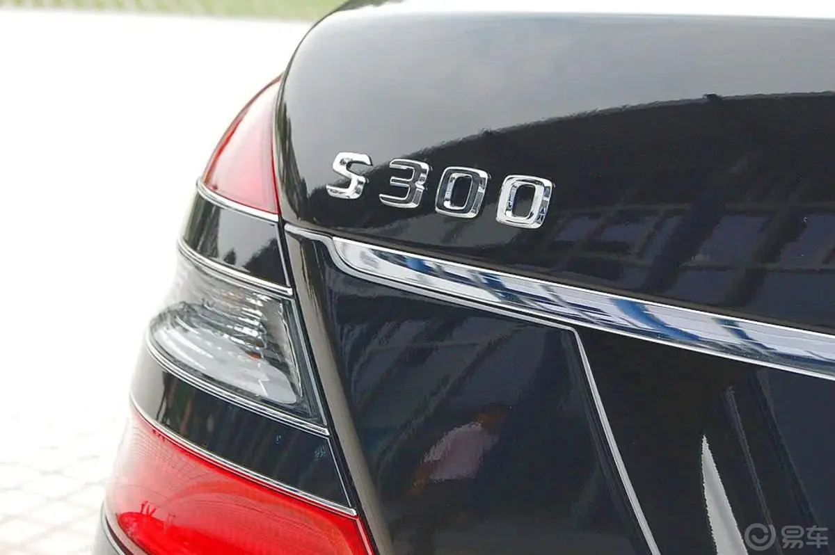 奔驰S级S 350 L动感型外观