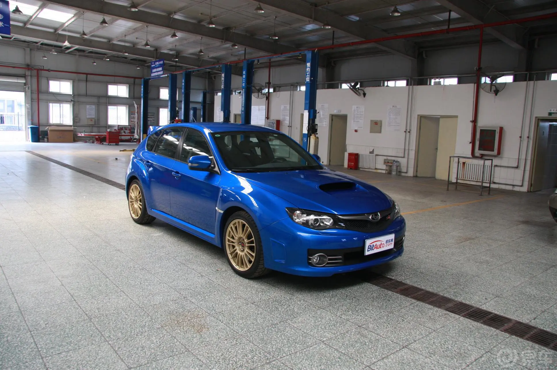 斯巴鲁WRXImpreza WRX STI加强版外观