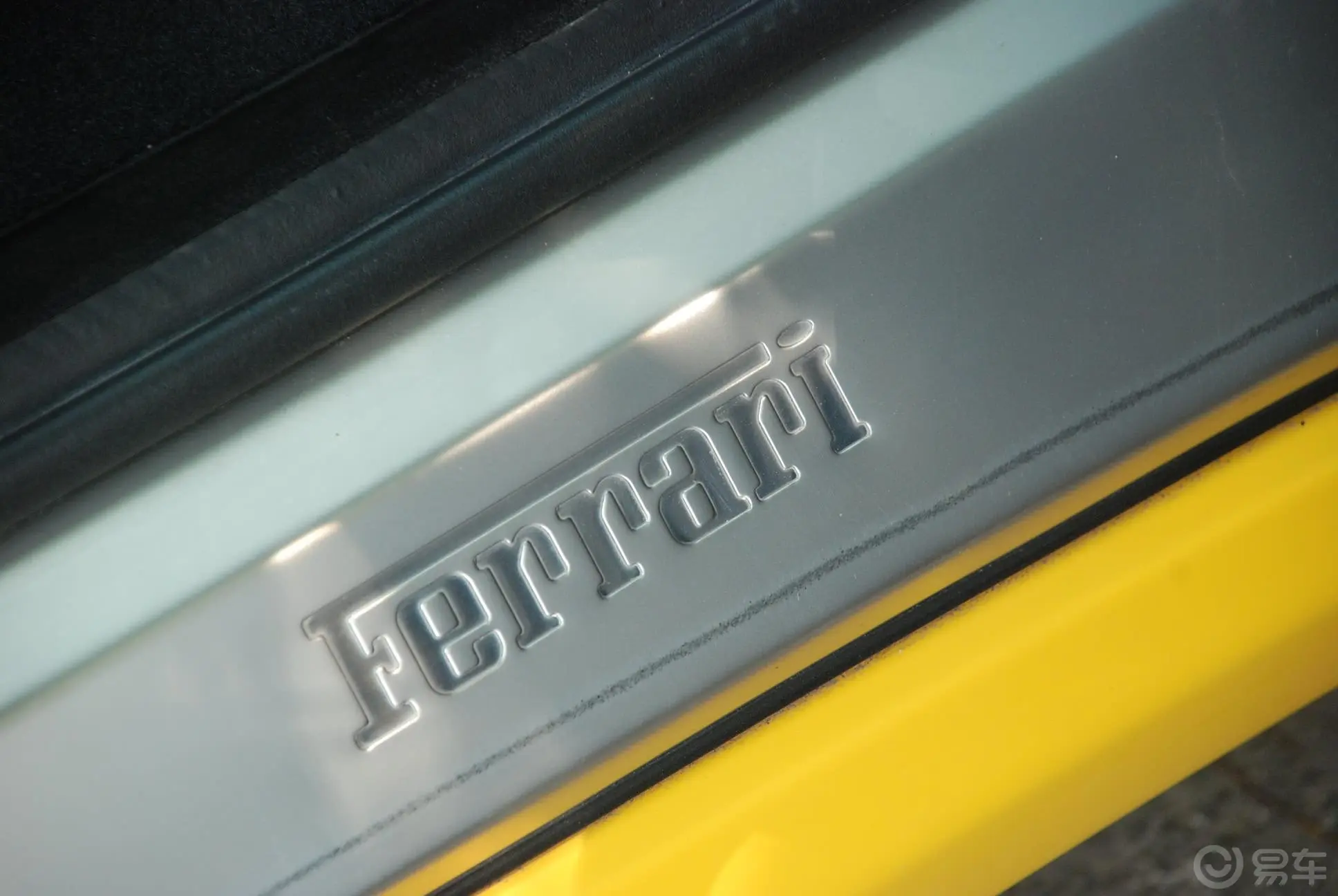 法拉利F430Coupe车门迎宾装饰板