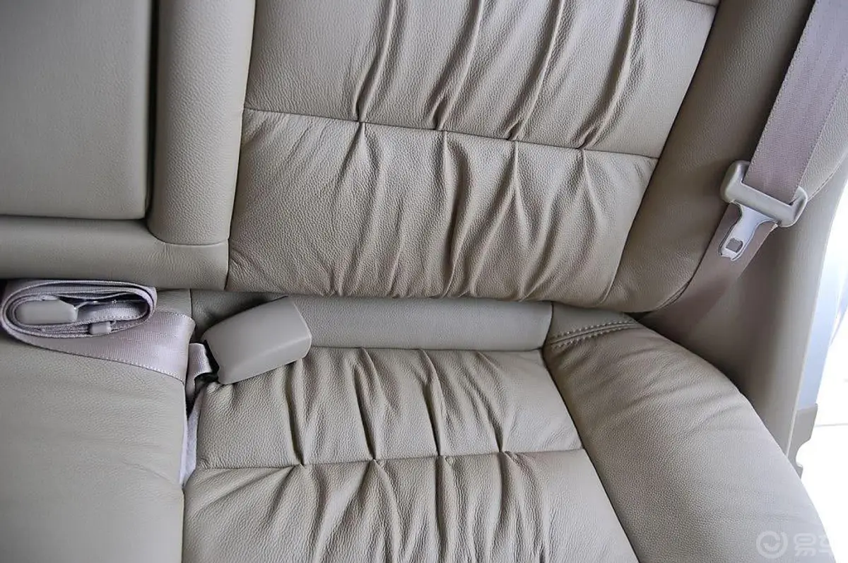 福美来F5自动舒适(DX)后排座椅特殊细节