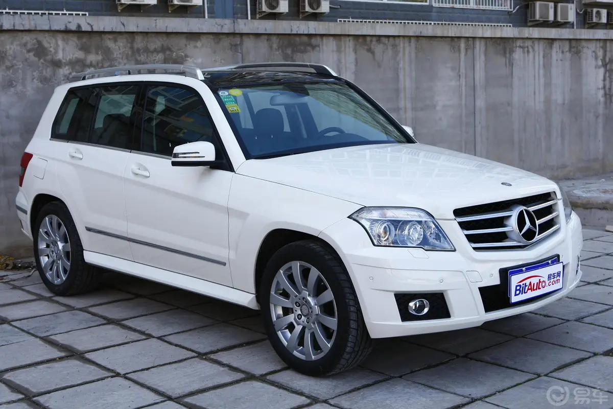 奔驰GLK级(进口)GLK 300 4MATIC 豪华型外观