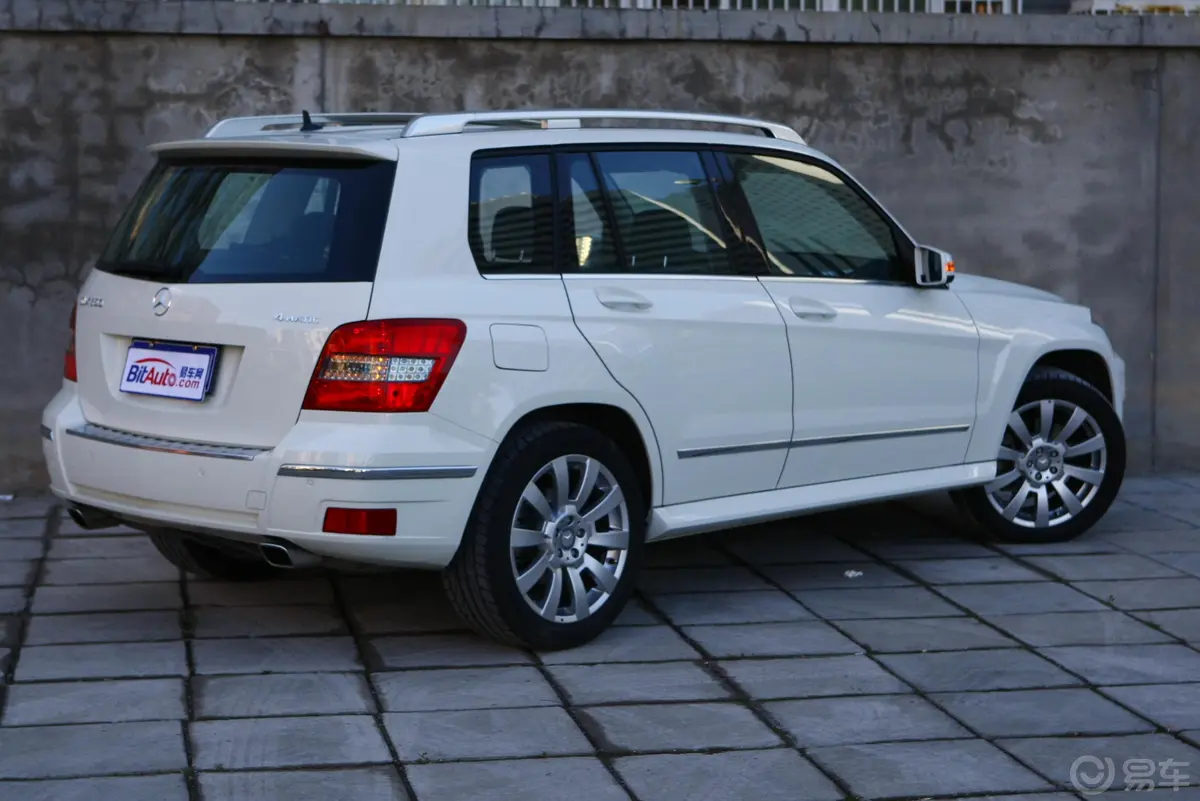 奔驰GLK级(进口)GLK 300 4MATIC 豪华型外观