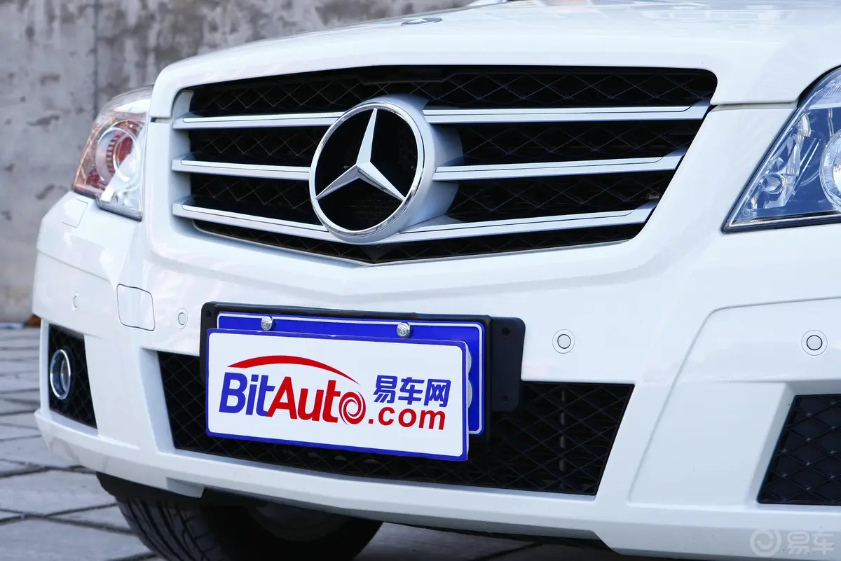 奔驰GLK级(进口)GLK 300 4MATIC 豪华型外观