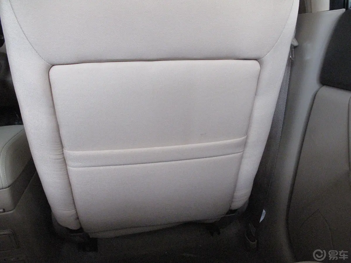 奇瑞A5超值版 1.5—MT 标准型前排座椅后储物袋