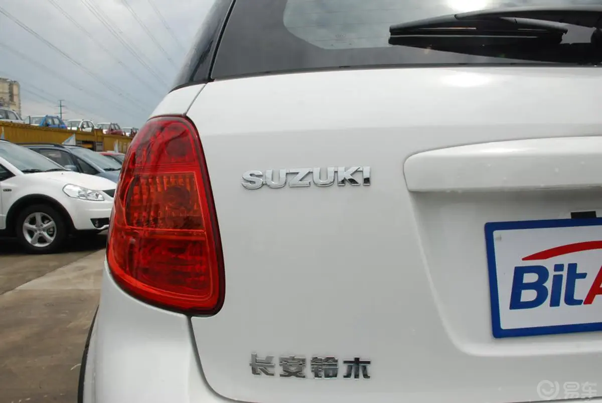 天语 SX4两厢 1.6L 时尚型 MT外观