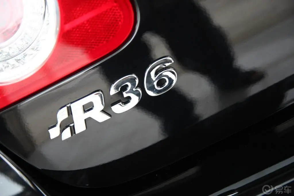 PassatR36外观