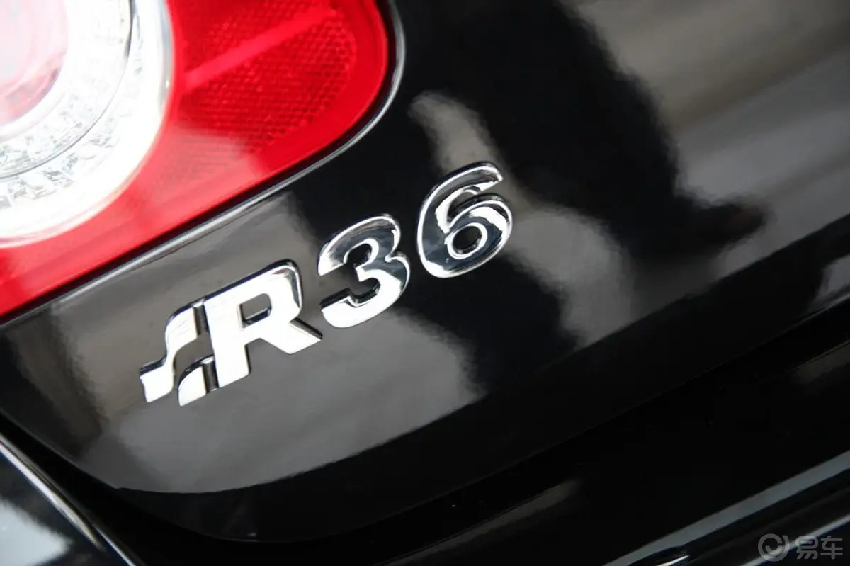 PassatR36外观