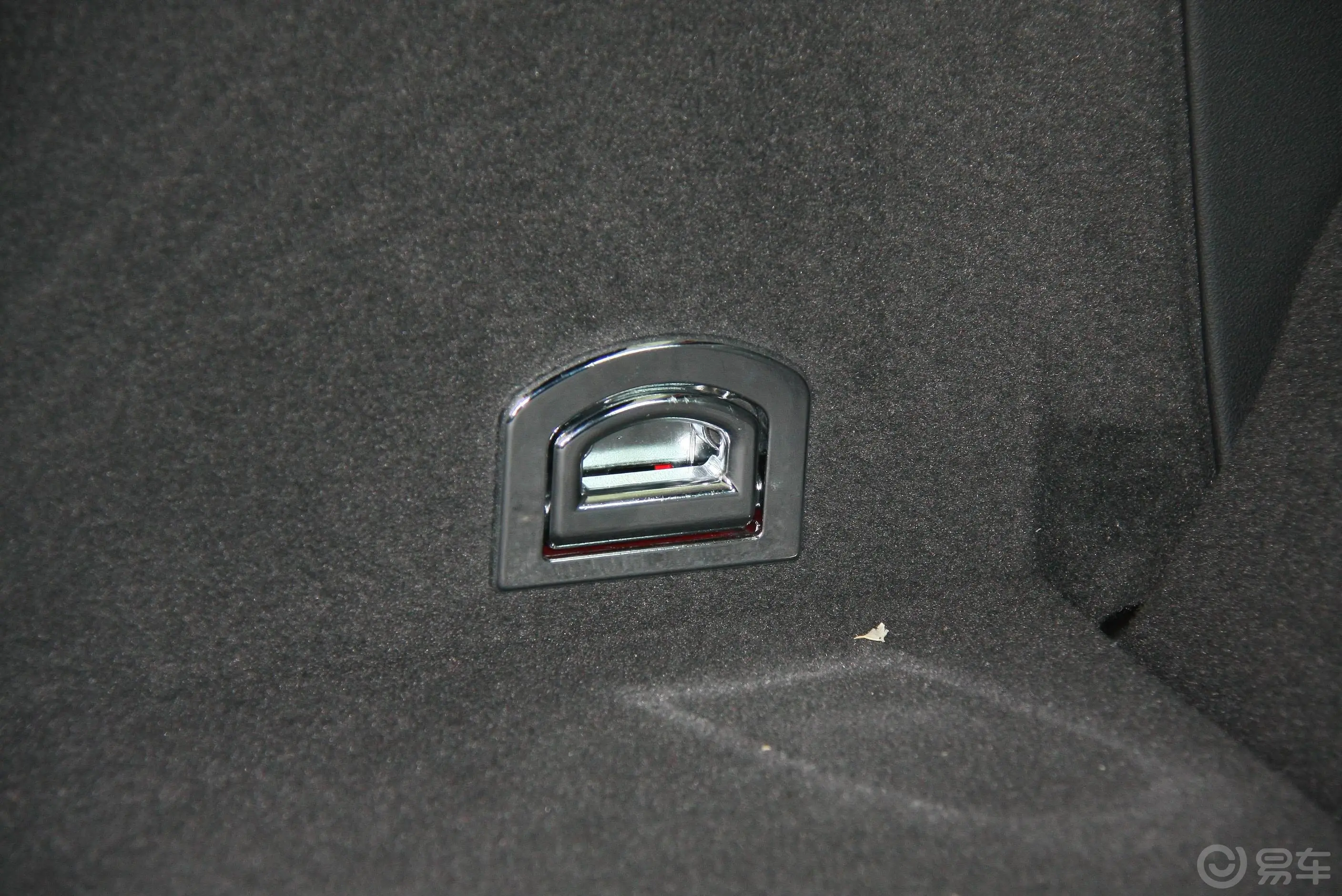 奥迪TTTT Coupe 2.0 TFSI S tronic内饰