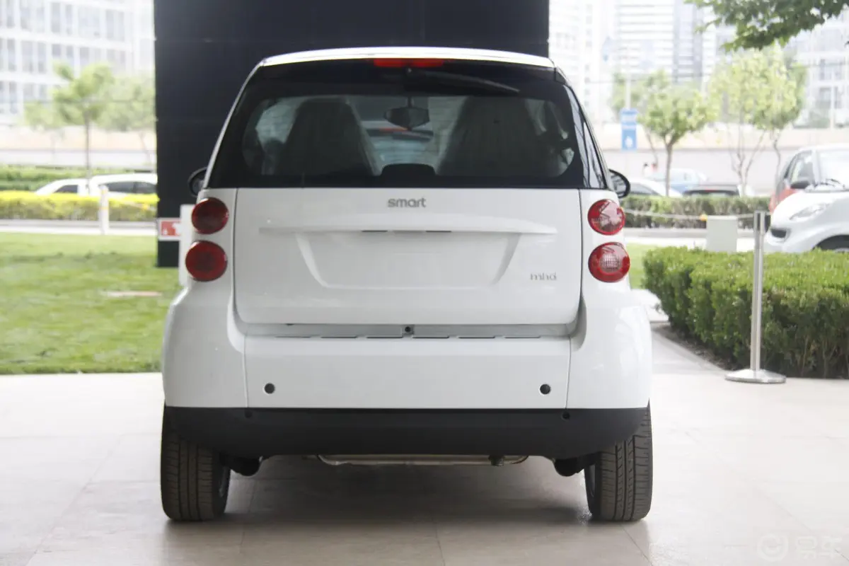 smart fortwo52kw mhd 硬顶 标准版外观