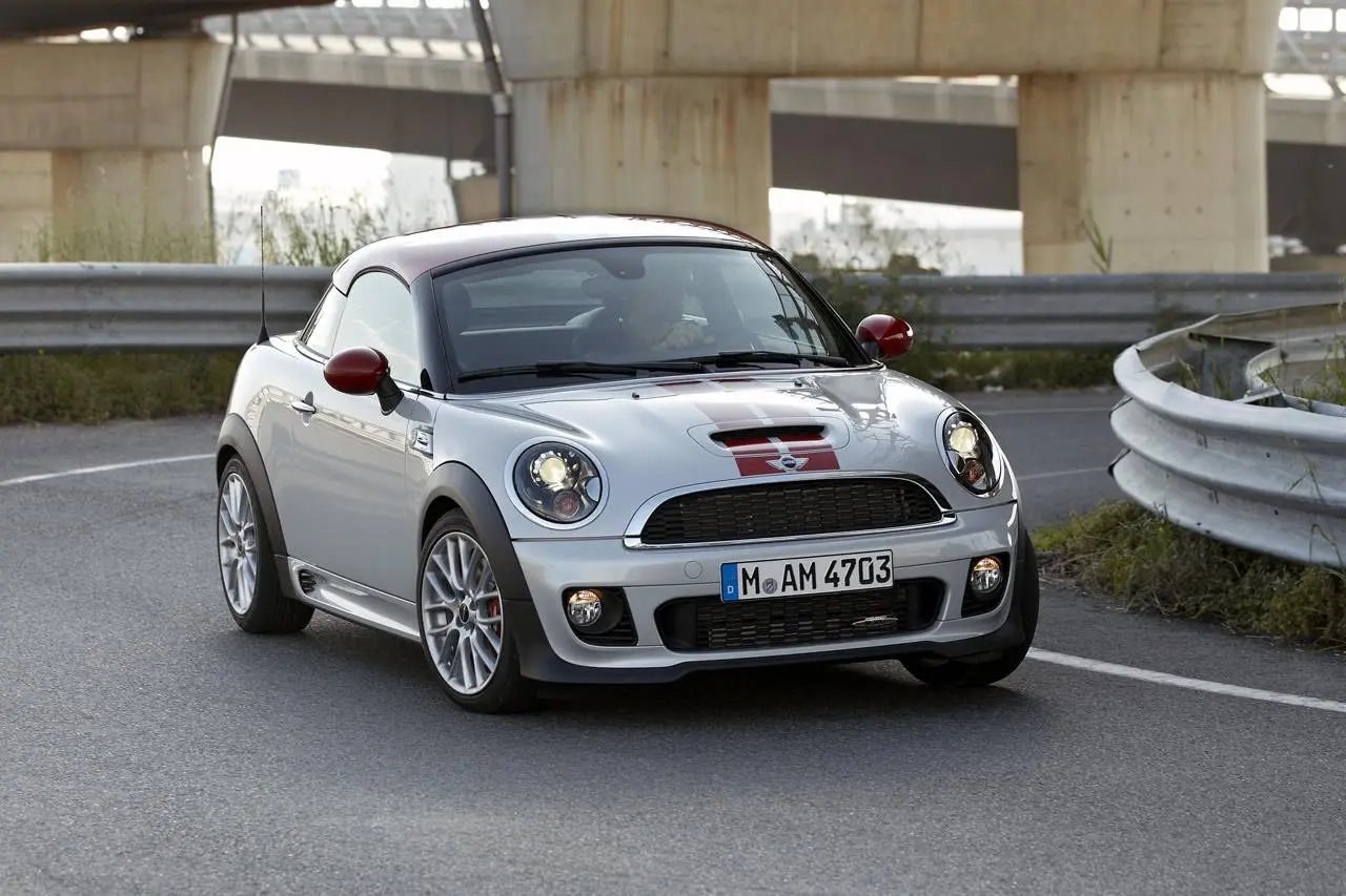 MINI JCW COUPE