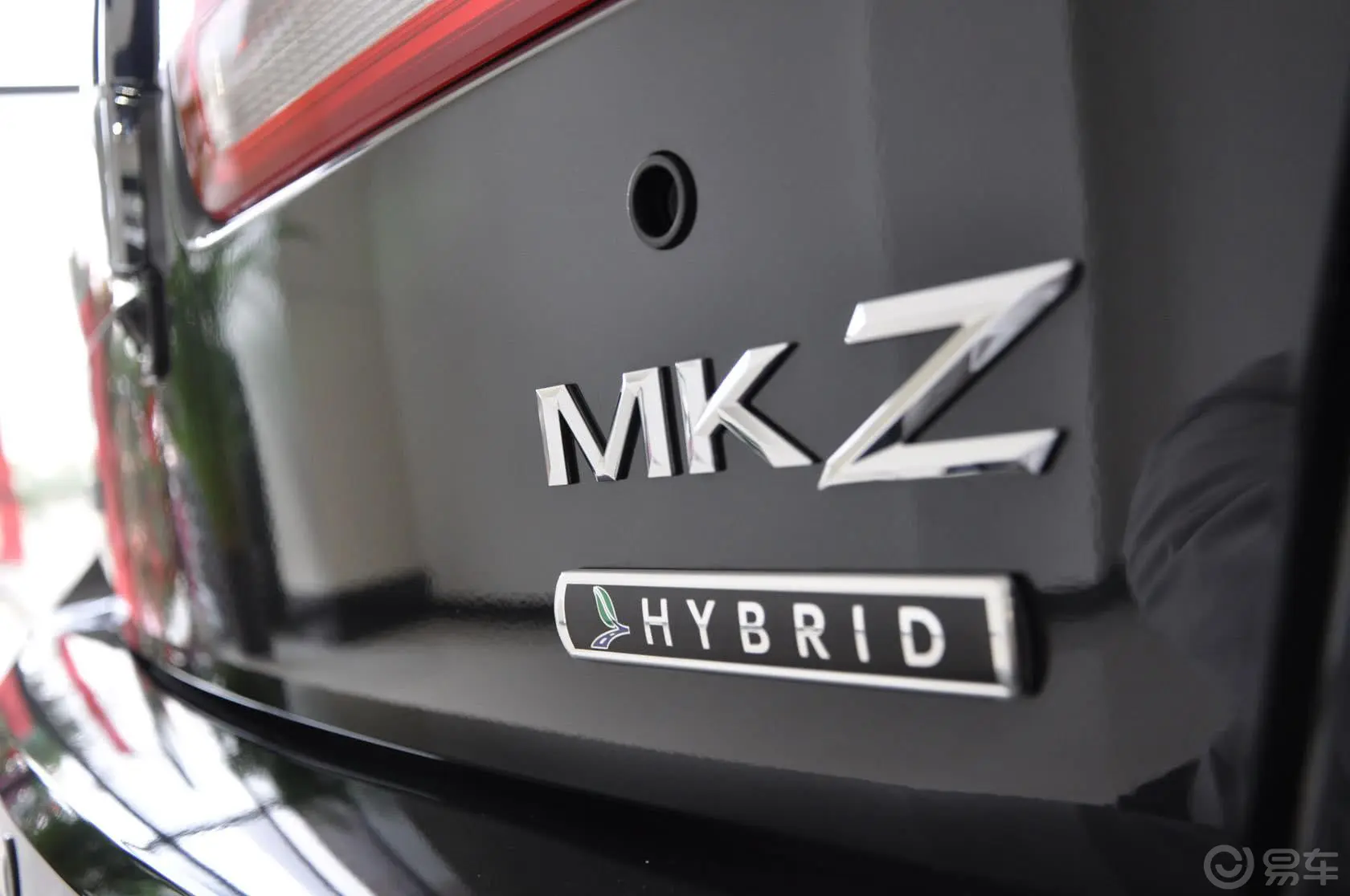 林肯MKZMKZ Hybrid尾标