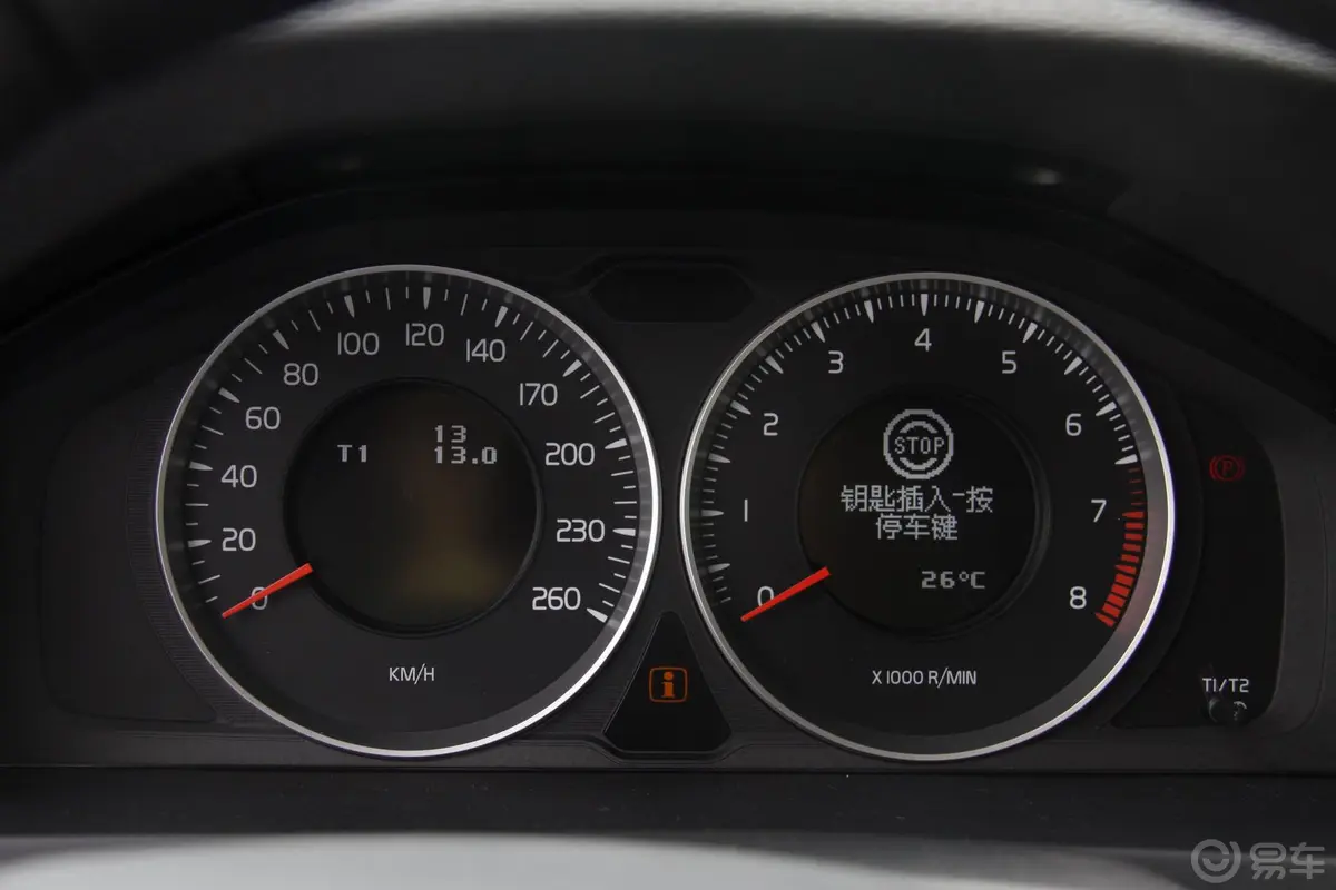 沃尔沃S60(进口)1.6T 双离合 DRIVe舒适版仪表盘