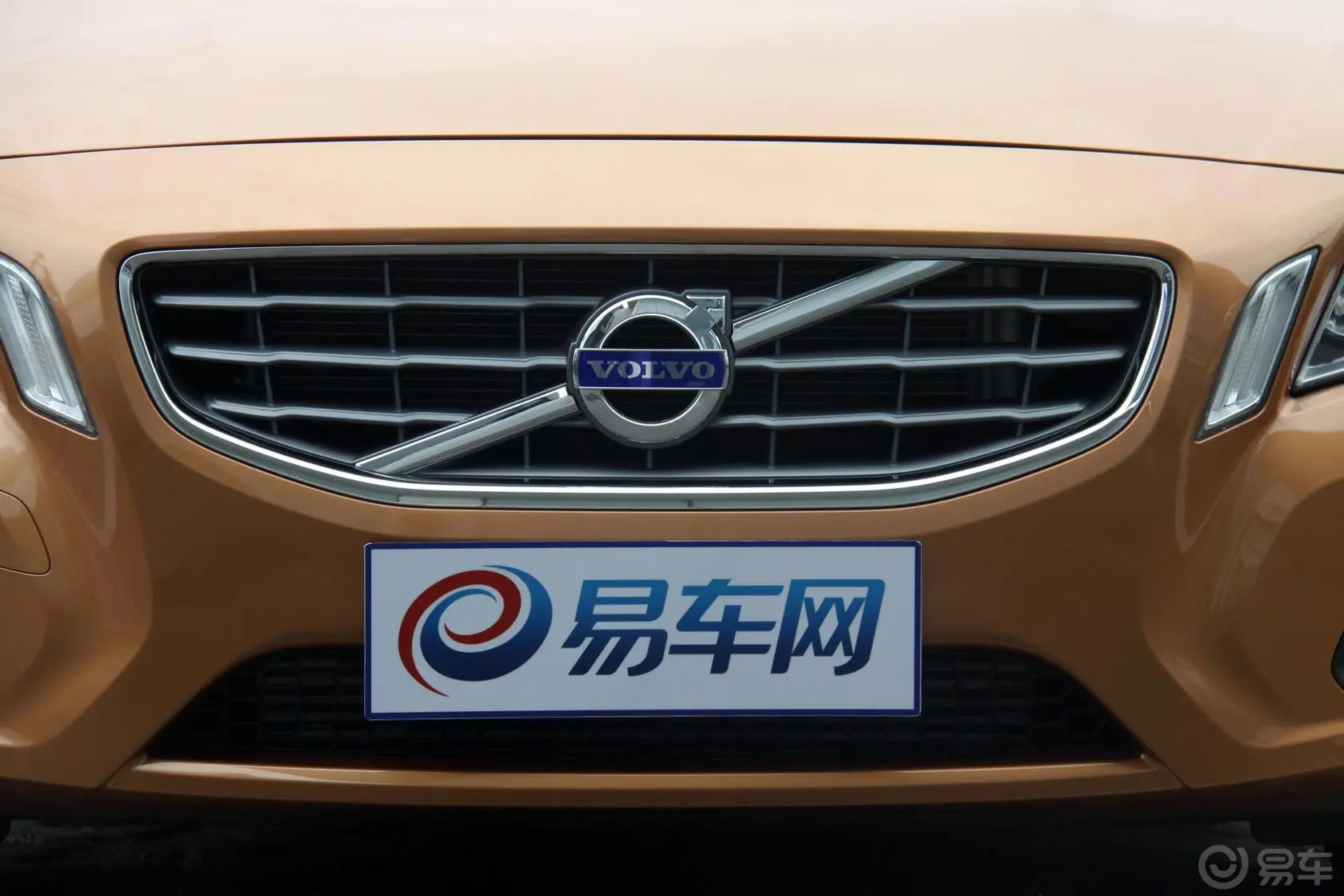 沃尔沃S60(进口)1.6T 双离合 DRIVe舒适版外观