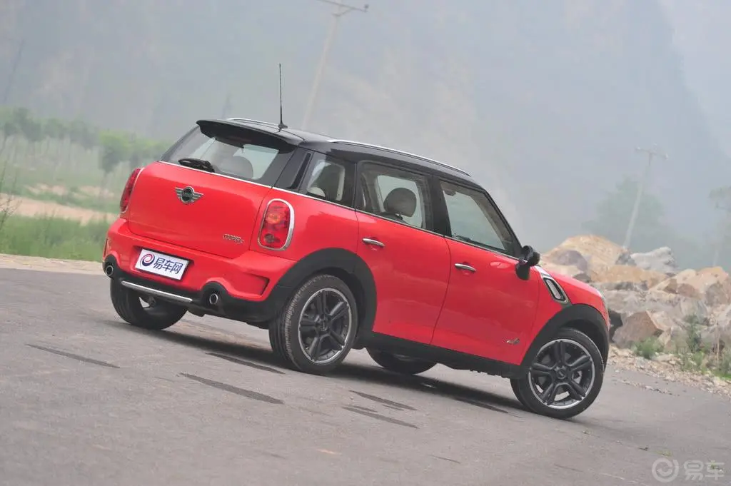 MINI COUNTRYMAN1.6T COOPER S All 4外观