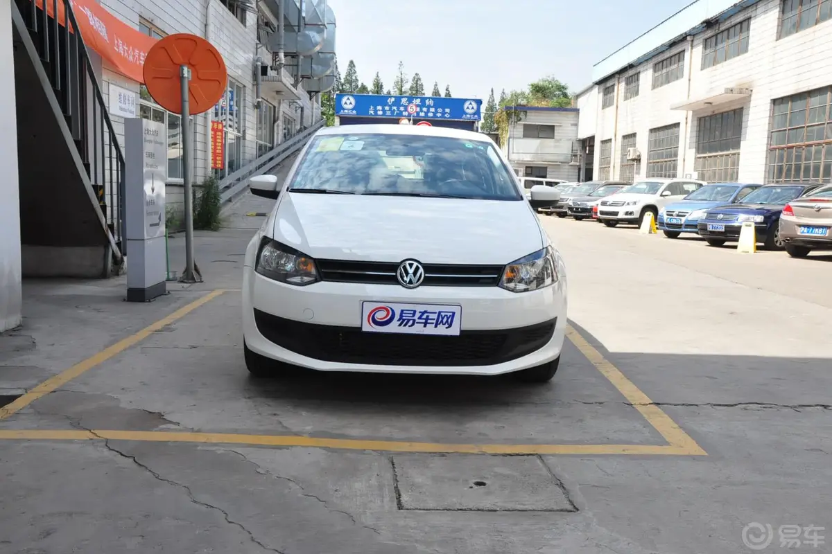 Polo1.4L 手动 致乐版外观