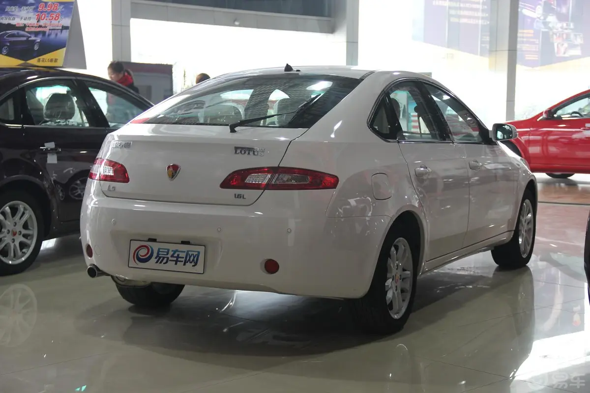 莲花L5Sportback 1.6L 自动 风尚版外观