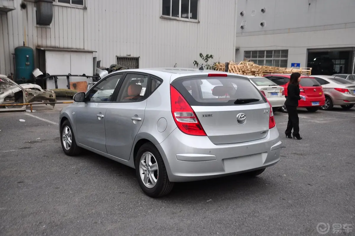 现代i301.6L 自动舒享型外观