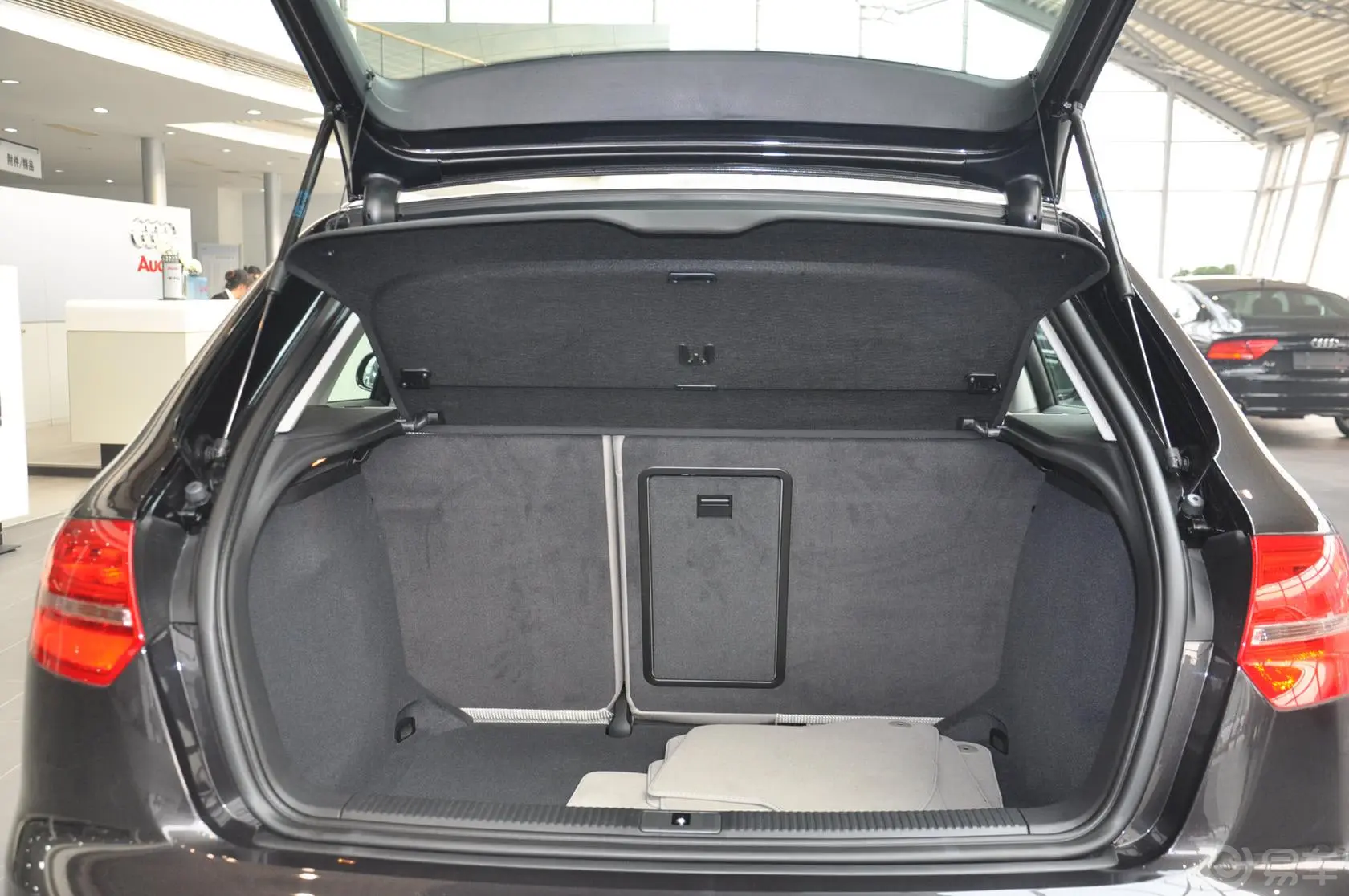 奥迪A3(进口)Sportback 1.4T 自动 豪华型空间