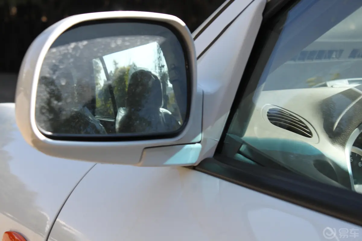 经典圣达菲2.0L 手动 舒适型 汽油后视镜镜面（后）