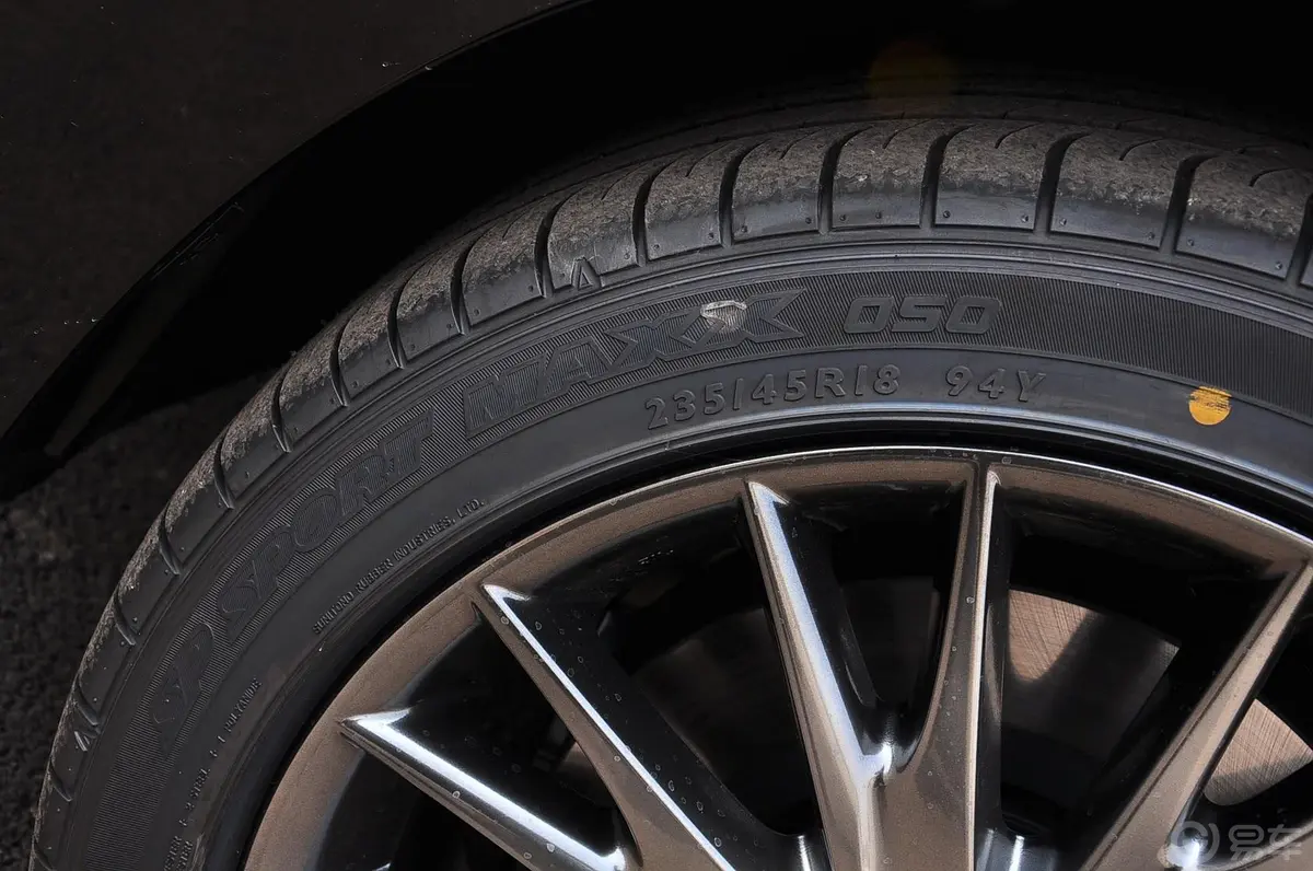 雷克萨斯GS250 F SPORT轮胎规格