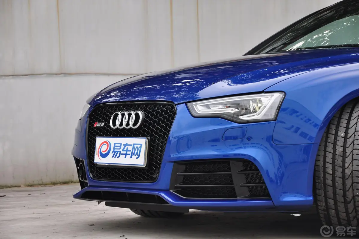 奥迪RS 54.2L 双离合 quattro Coupe外观