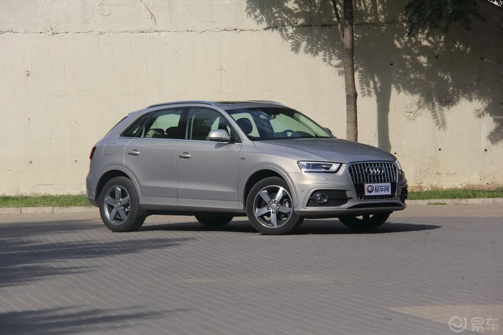 奥迪Q3(进口)40 TFSI 运动型外观