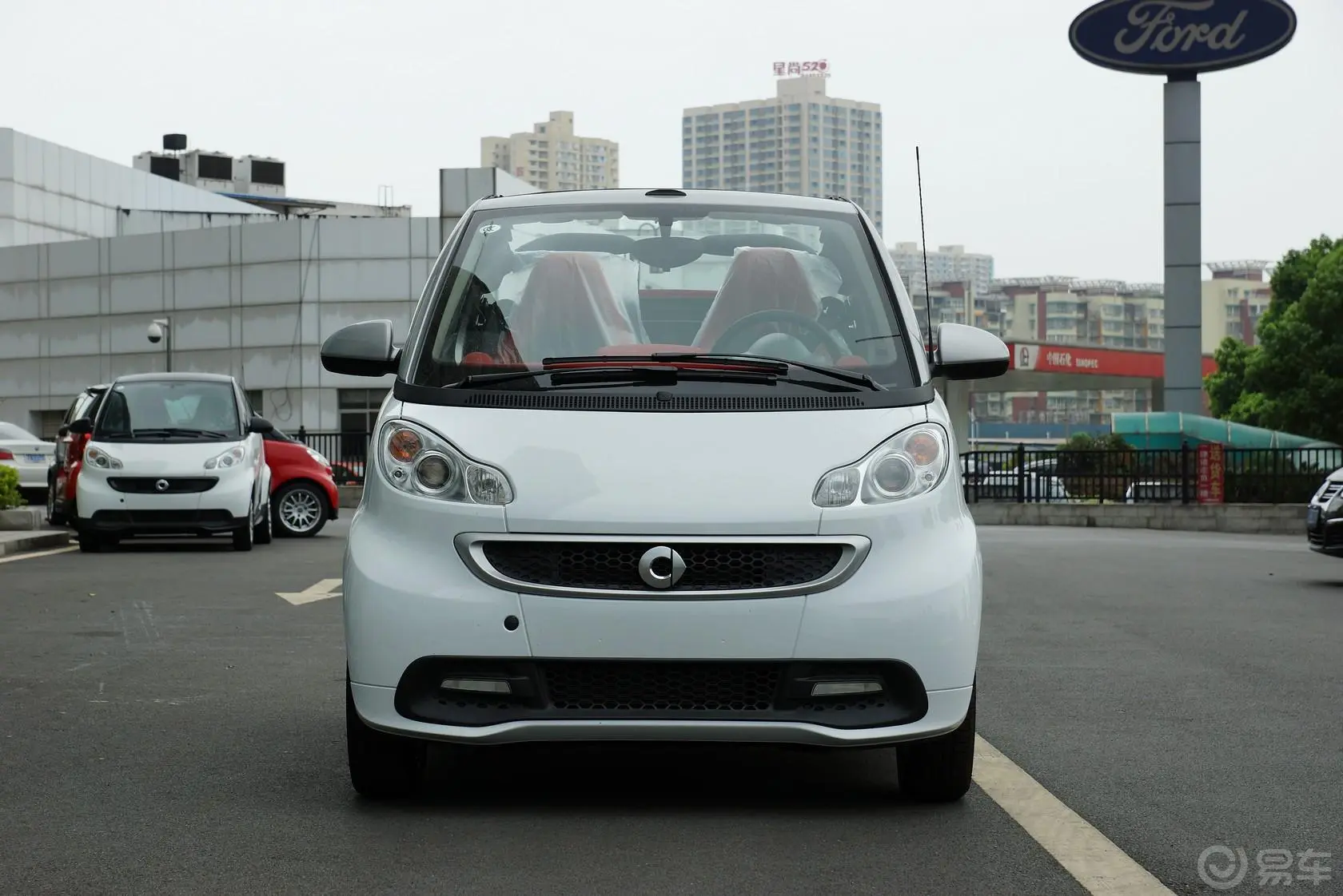 smart fortwo1.0L MHD 敞篷激情版外观