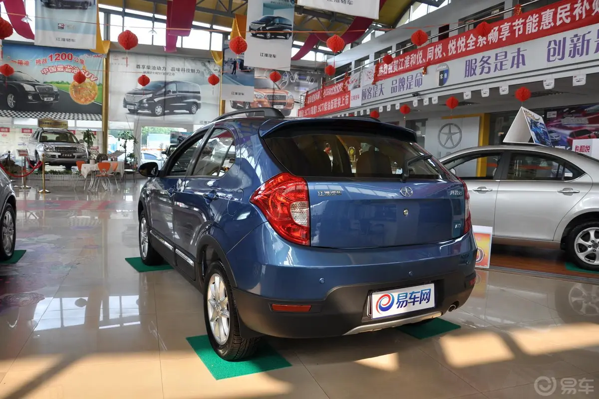 和悦A13RS CROSS 1.3L 手动 舒适型外观