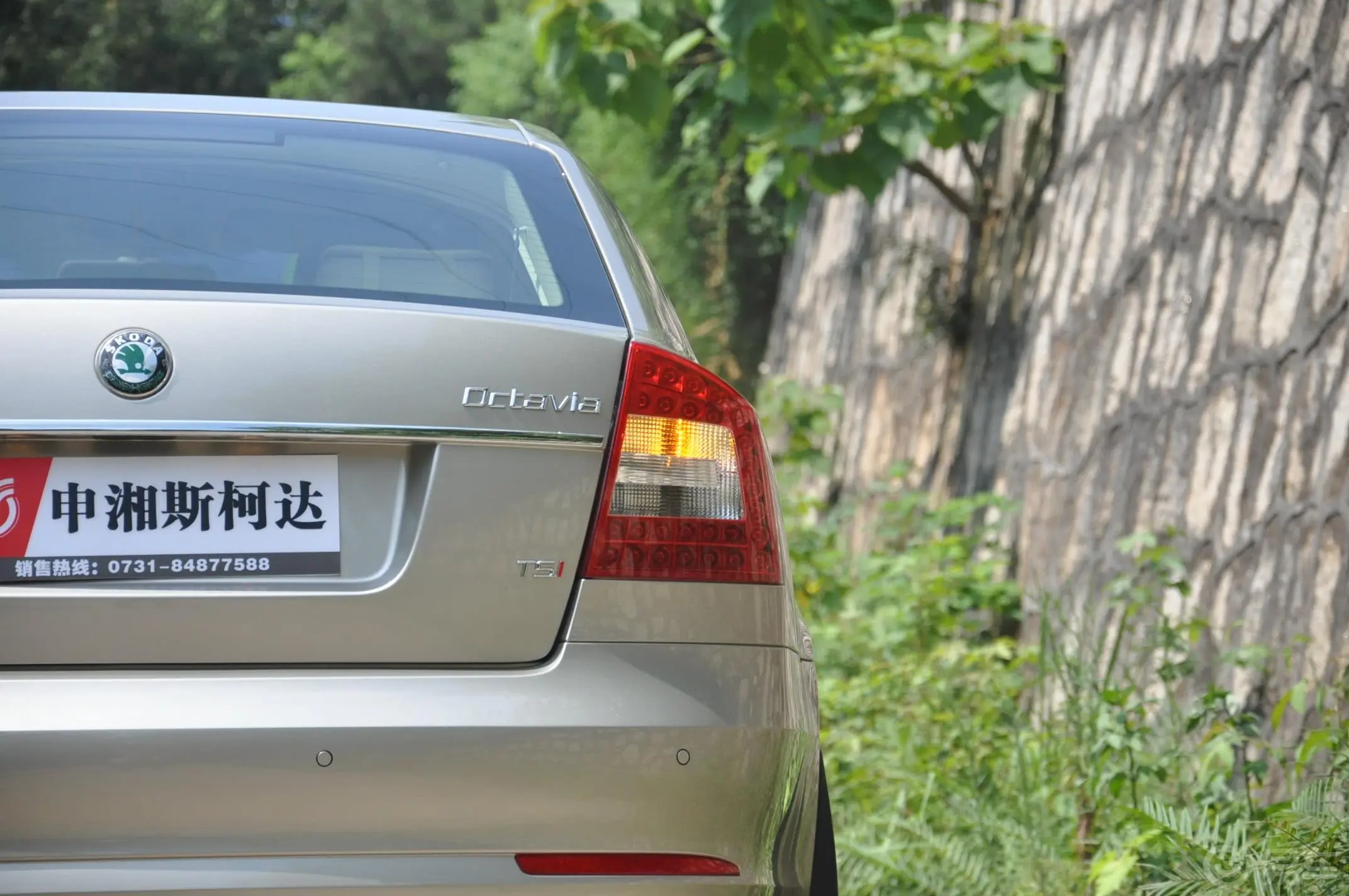 明锐1.4 TSI DSG 逸俊版外观