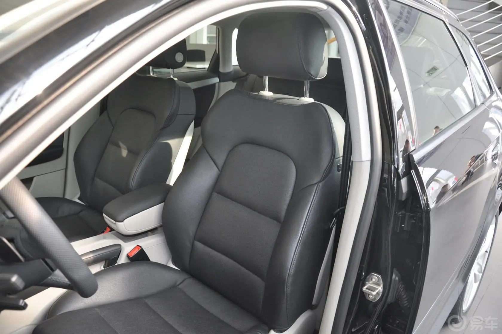 奥迪A3(进口)Sportback 1.8T 自动 尊贵型驾驶员座椅