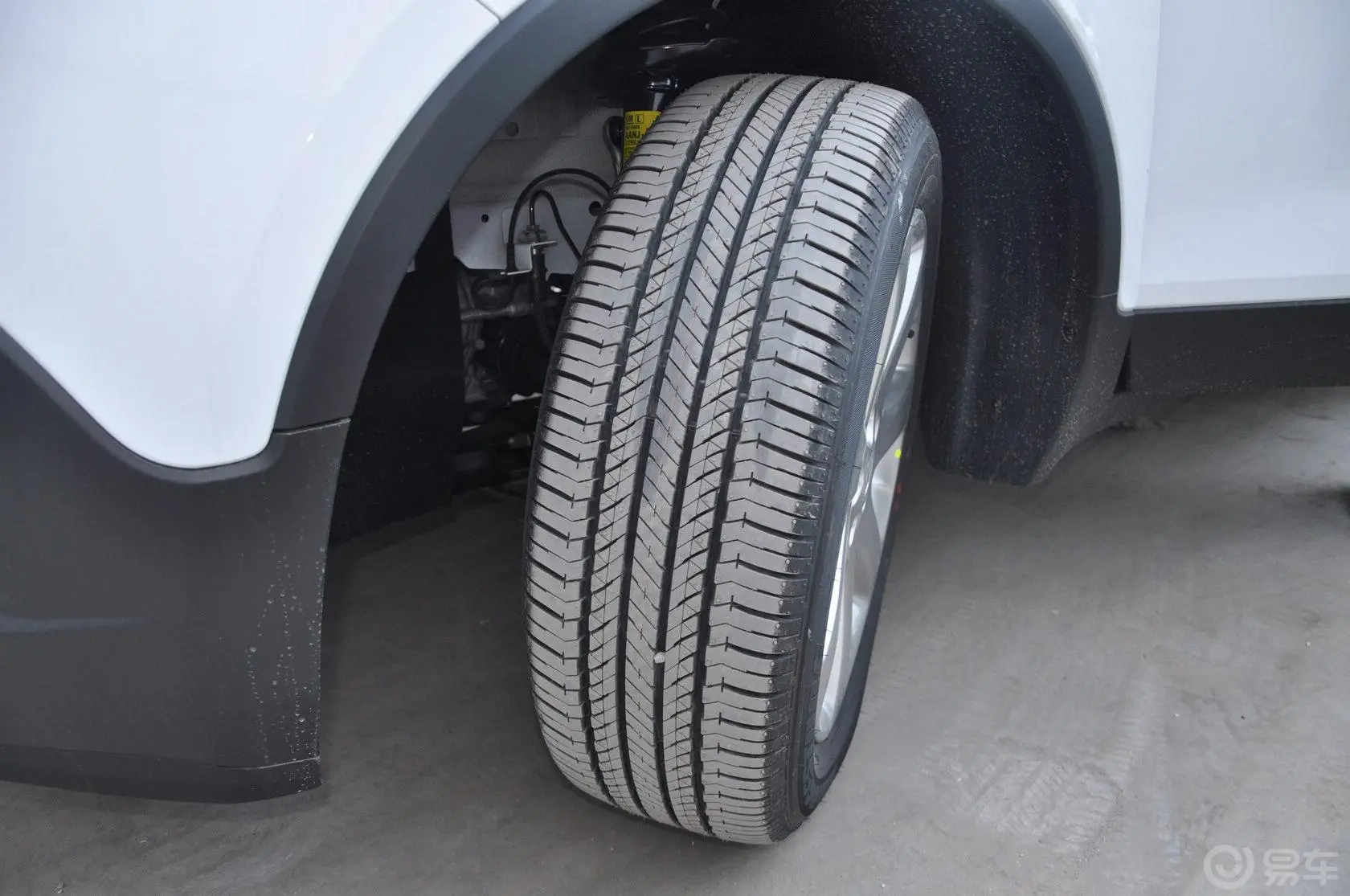 昂科拉1.4T G 自动 都市精英型轮胎花纹