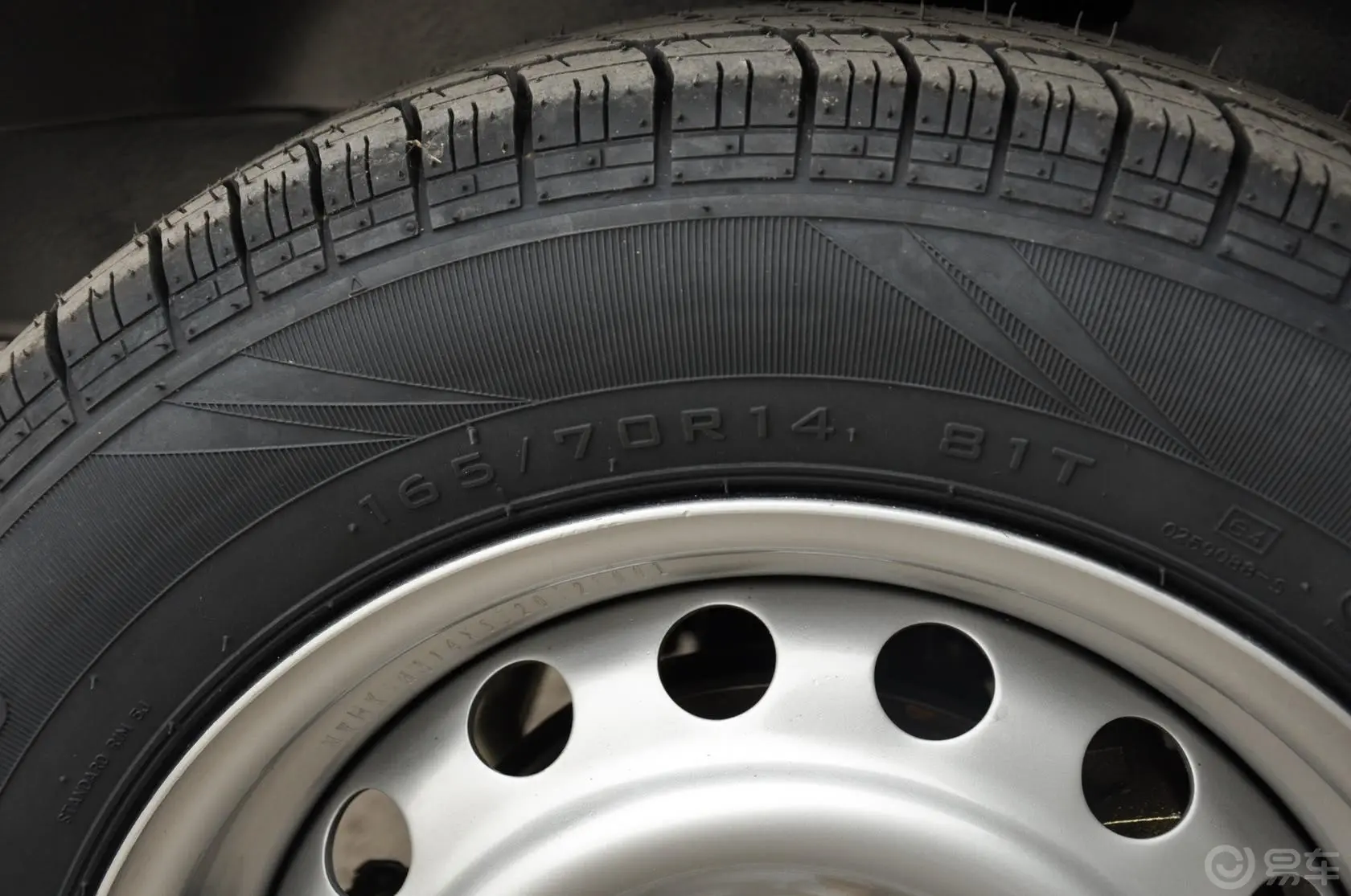 海星A71.0L 手动 标准型轮胎规格