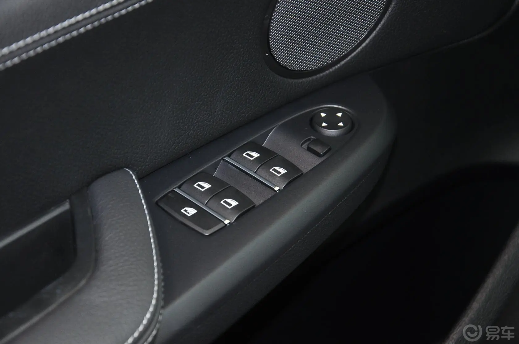 宝马X3(进口)xDrive28i 豪华型车窗升降键