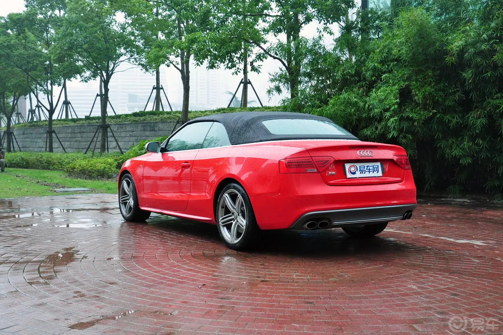 奥迪S5Cabriolet 3.0T外观