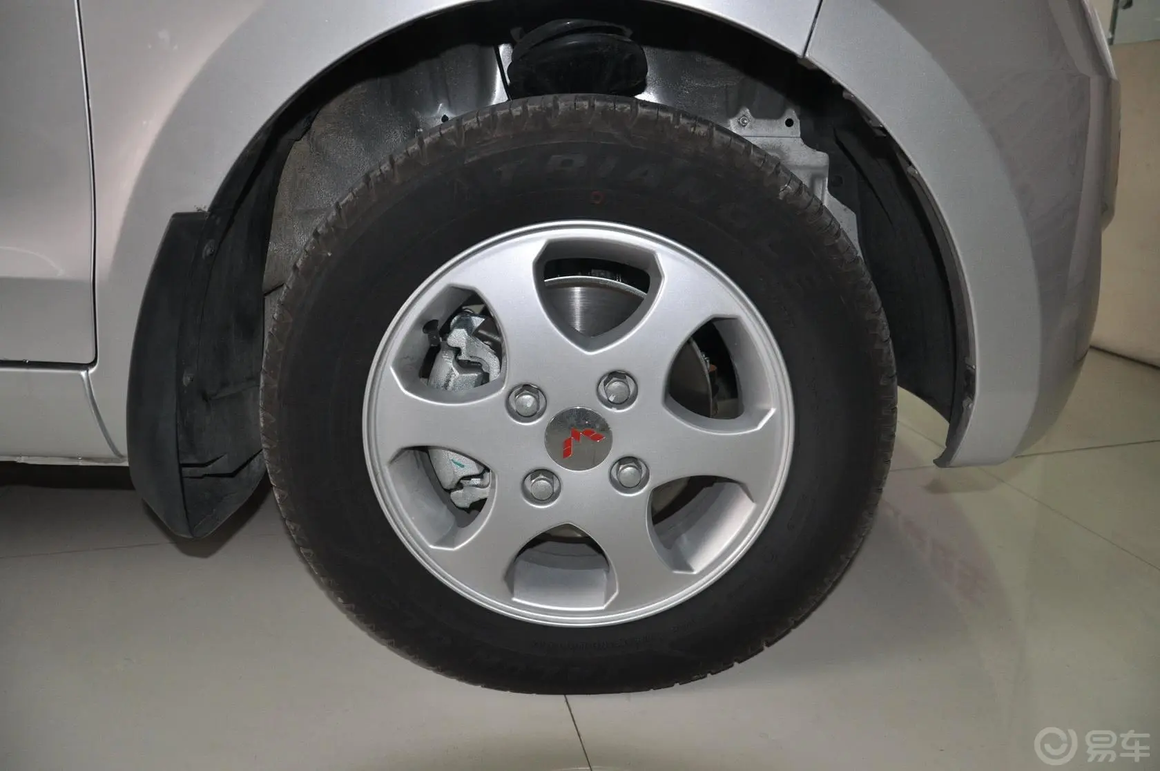 五菱宏光S16430M—1.4L 舒适型轮圈