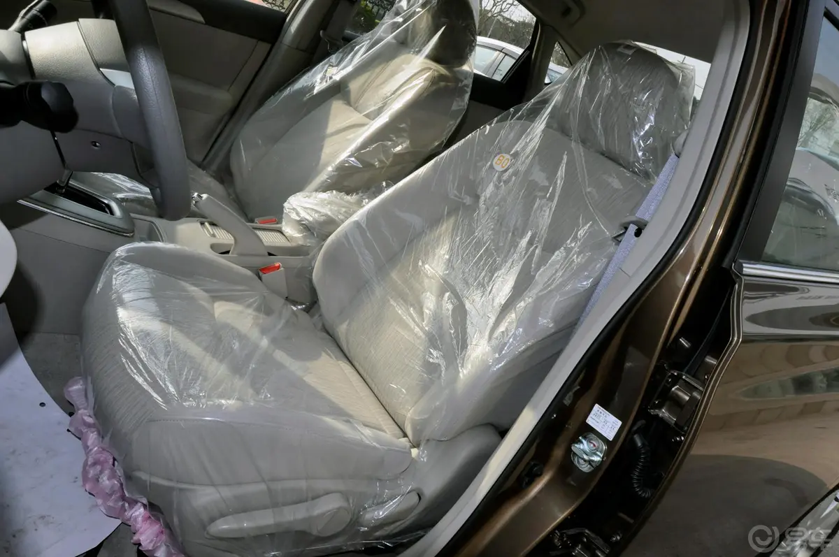轩逸1.6L 自动 XE 舒适版驾驶员座椅