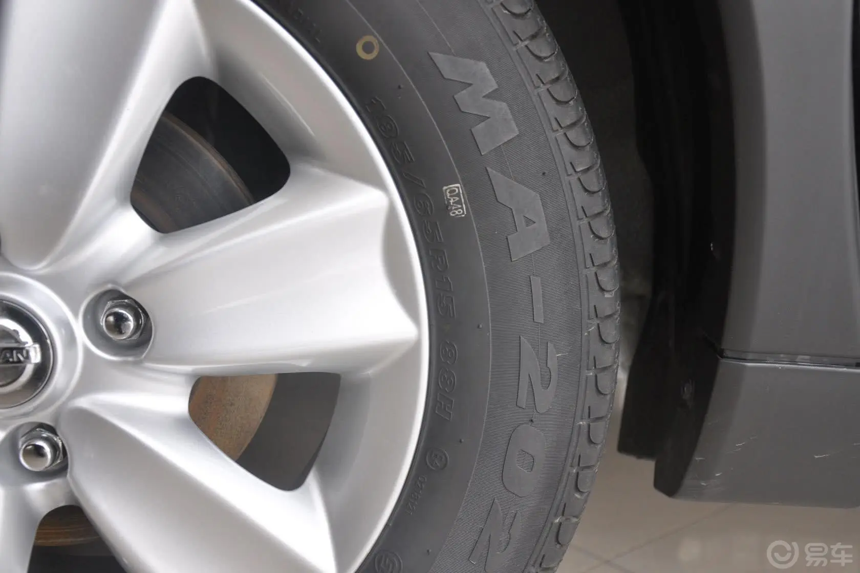 骊威劲锐版 1.6GV 自动 智能型轮胎规格