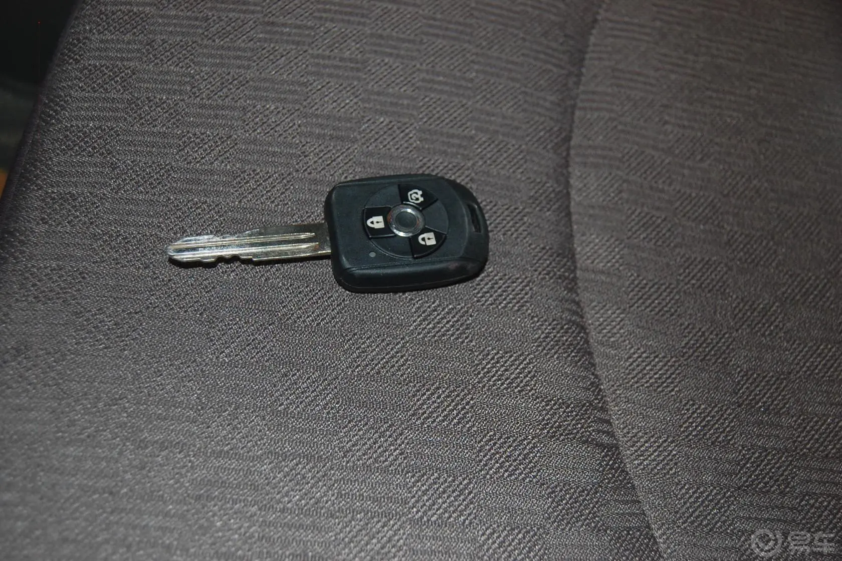 菱智M3 1.6L 手动 豪华型钥匙