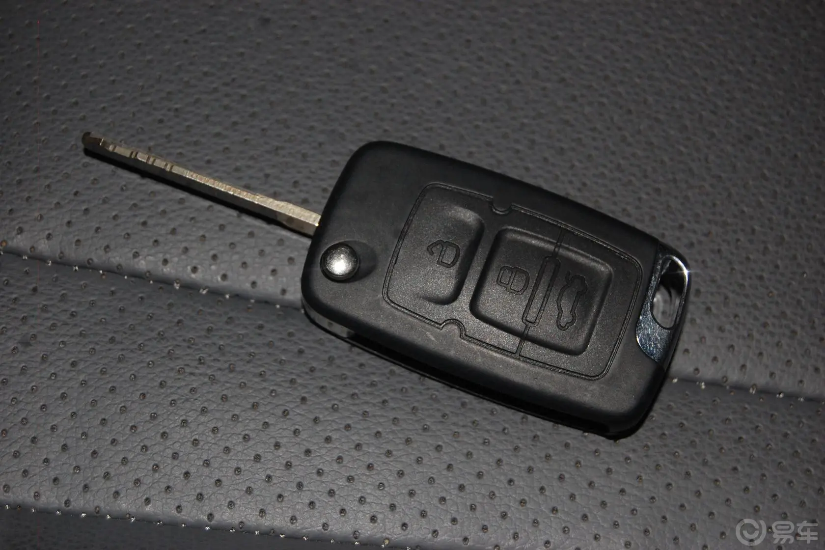 帝豪两厢 1.8L 自动 舒适型钥匙