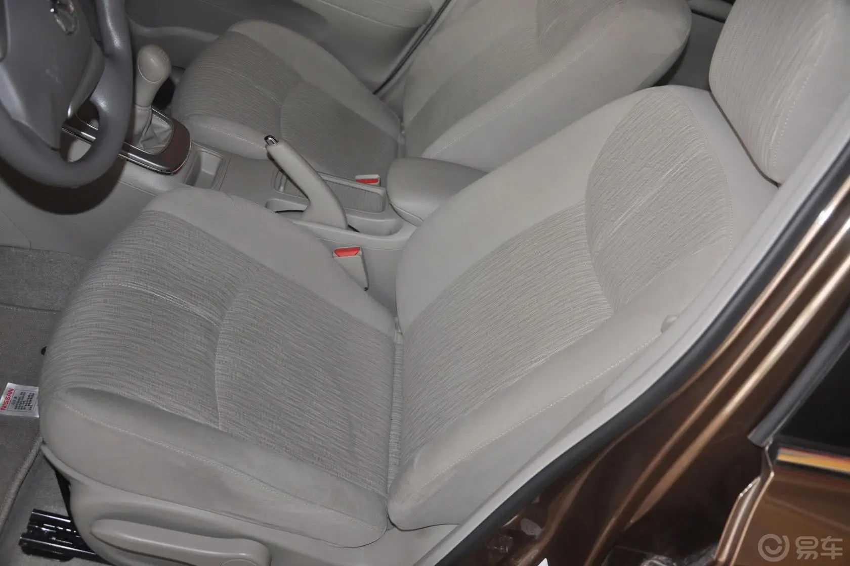 轩逸1.6L 手动 XE 舒适版驾驶员座椅