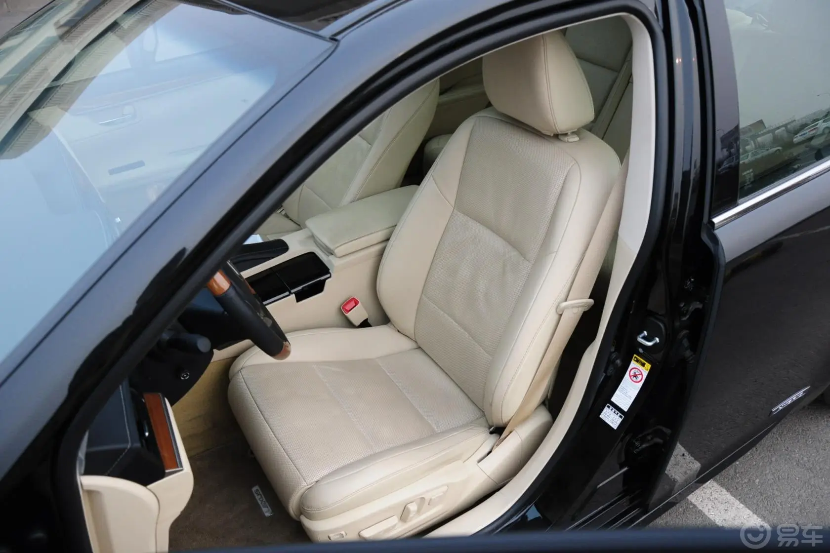 雷克萨斯ES300h 豪华版驾驶员座椅