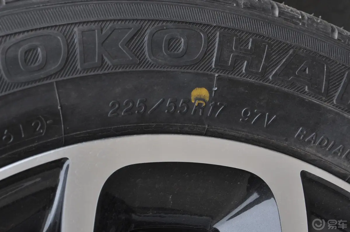 斯巴鲁XV2.0L 自动 舒适导航版轮胎规格