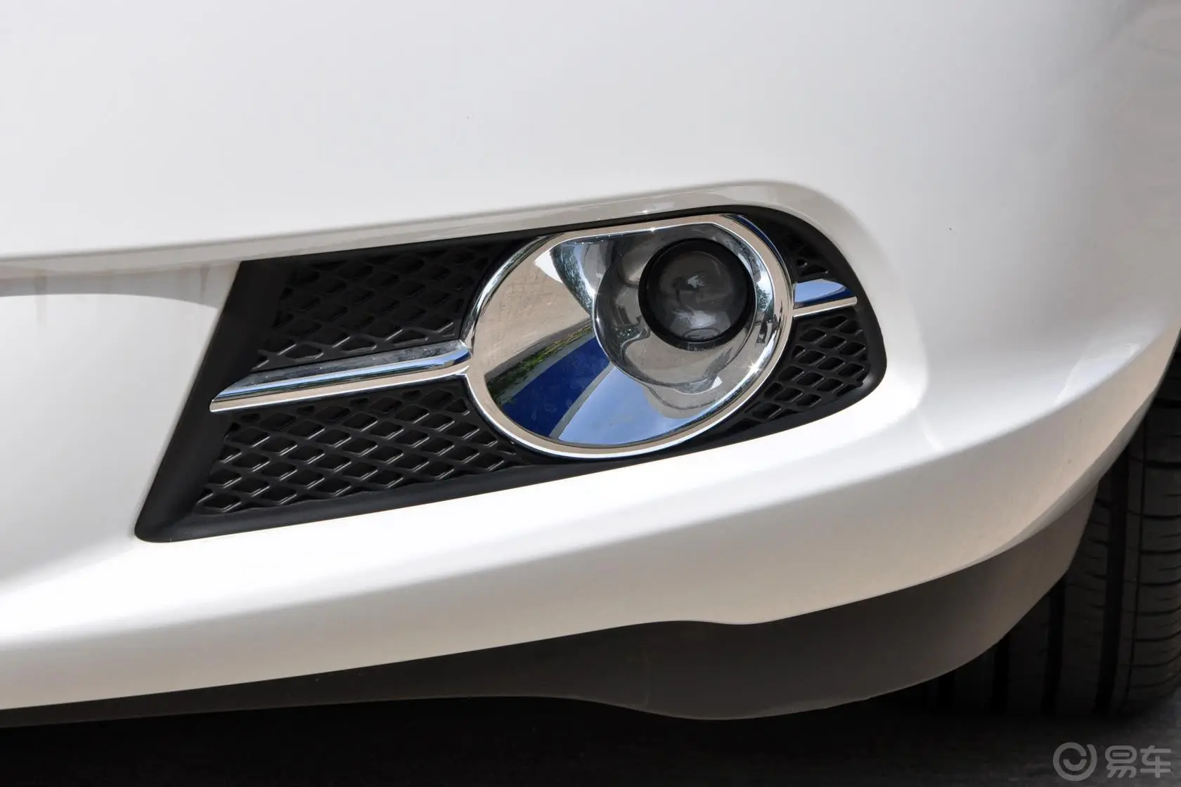 英朗GT 1.8L 自动 时尚型 真皮版雾灯
