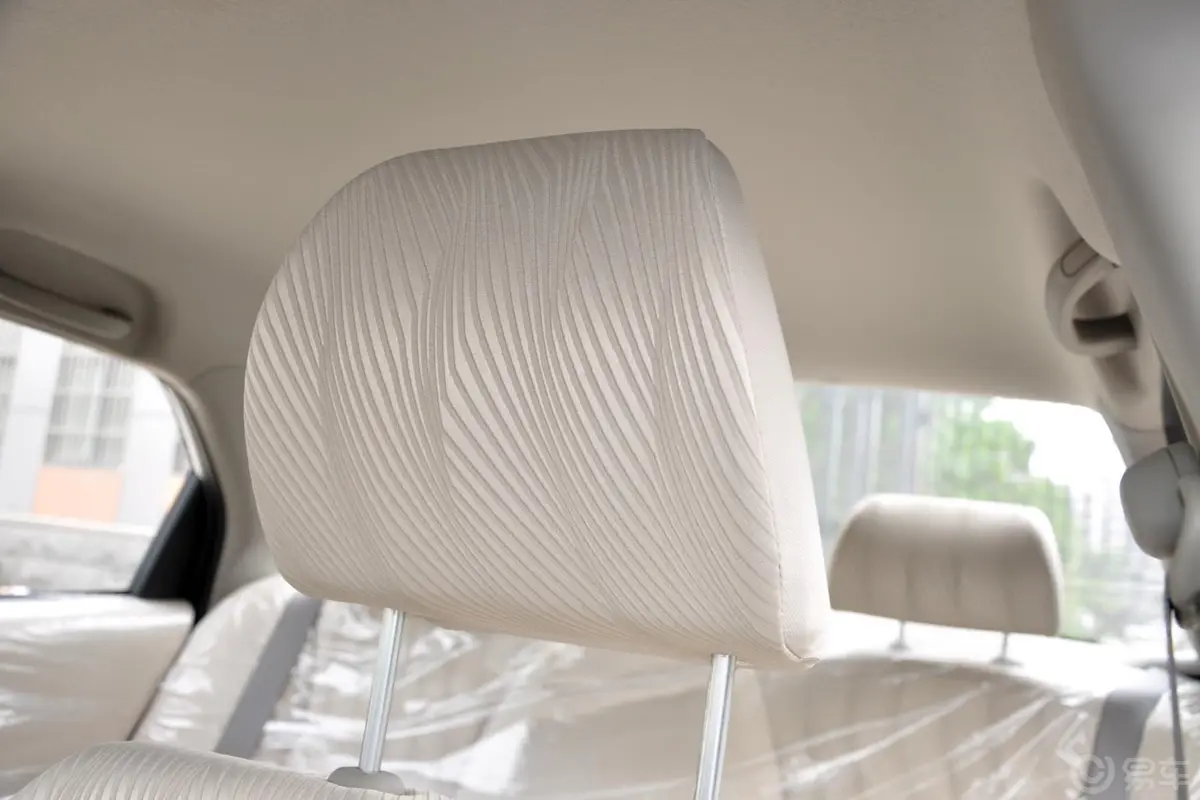 理念S11.3L 自动 舒适型驾驶员头枕